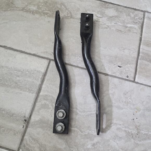 Front Left Right Bumper Bracket for Chevy Silverado 2500/3500HD 15-19 GMC Sierra - Picture 10 of 16